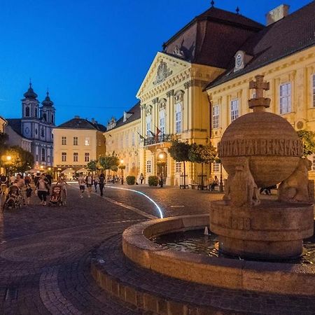 Patrik Apartman Székesfehérvár 외부 사진