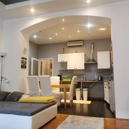 Patrik Apartman Székesfehérvár 외부 사진
